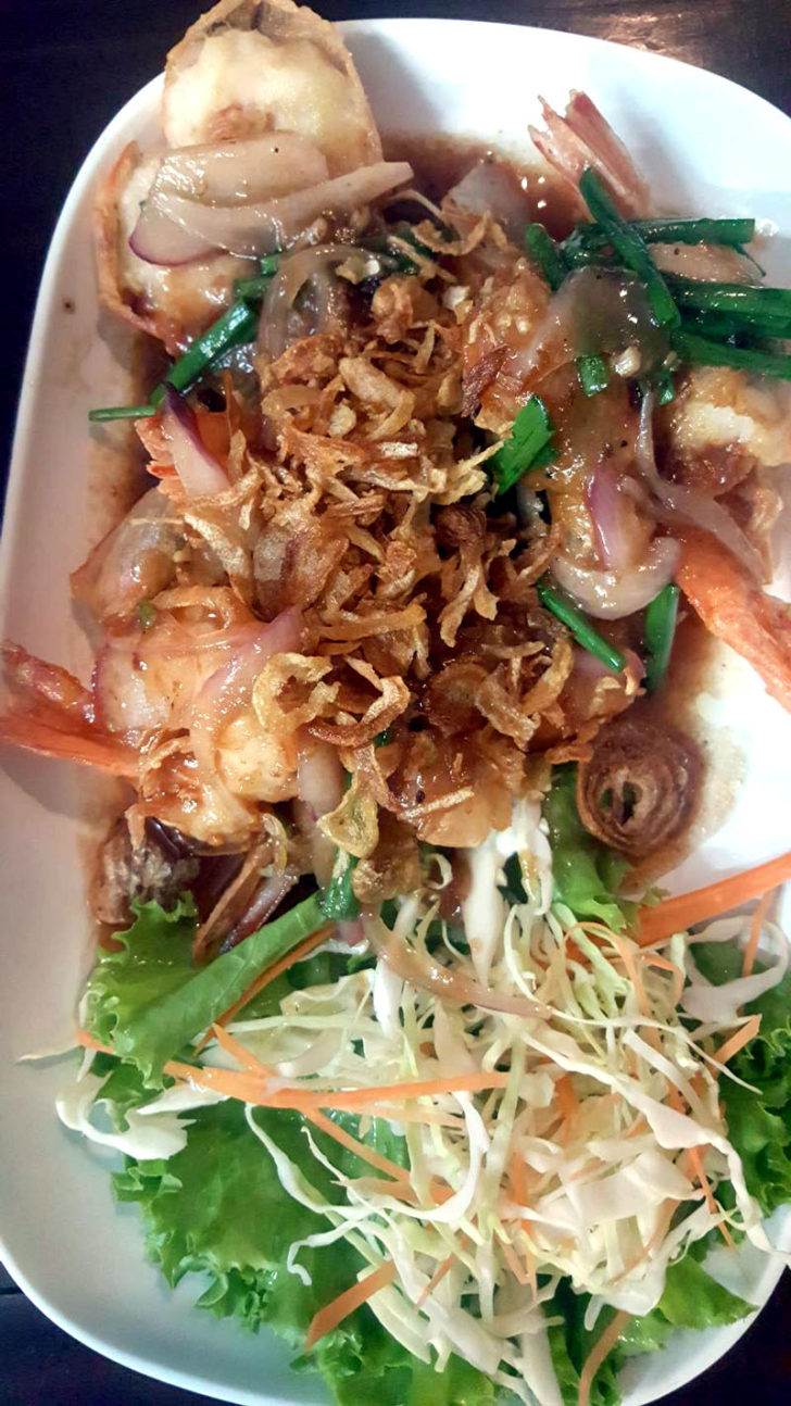 กุ้งราดซอสมะขาม