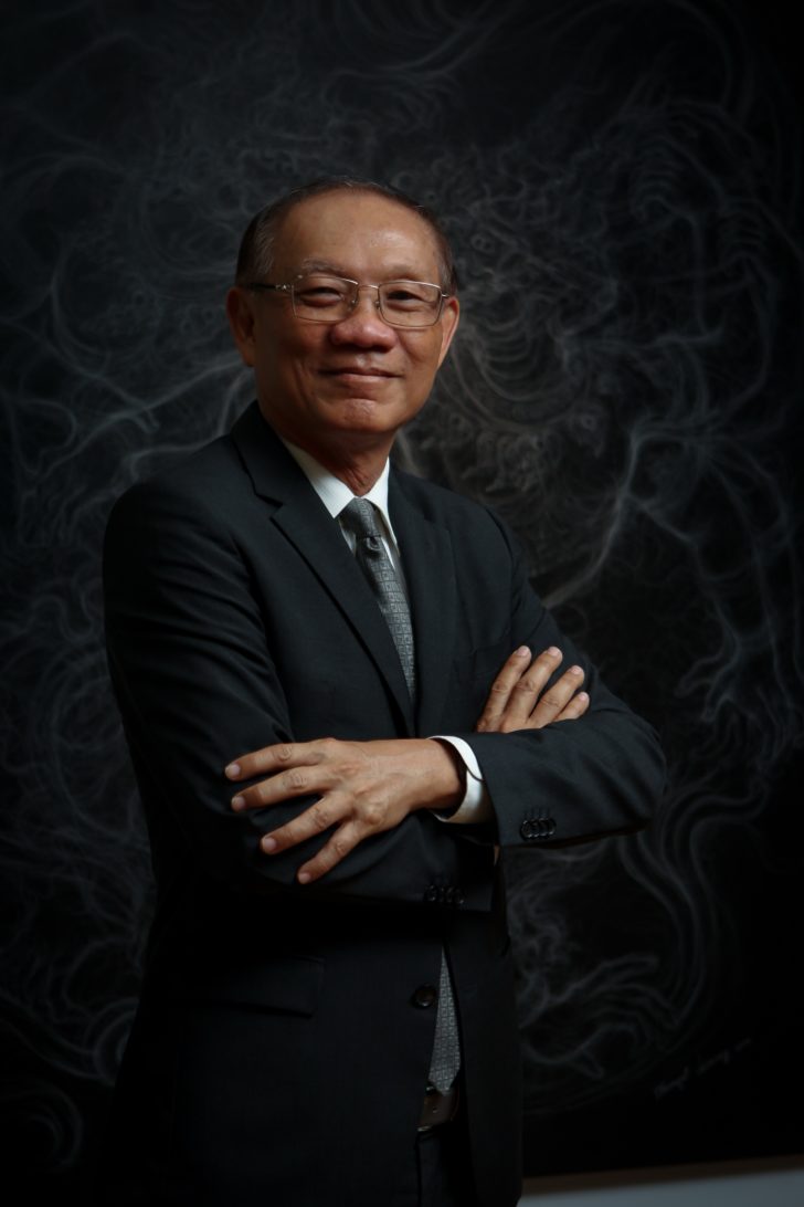 นายประทีป ตั้งมติธรรม ประธานกรรมการบริหาร บมจ.ศุภาลัย