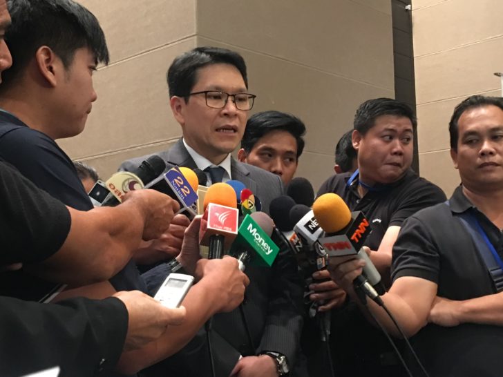 นายวิรไท สันติประภพ.