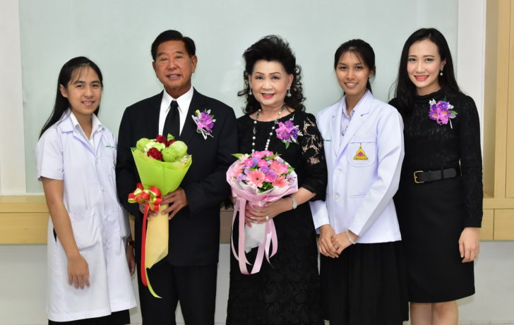 ประจักษ์-ละออ