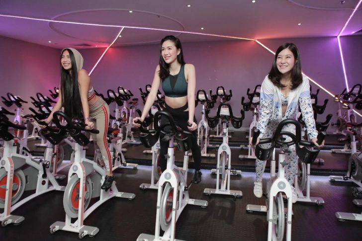 เจนธิรา อรรถสกุลชัย, พลอยพยัพ ศรีกาญจนา และปรียดา จิรวัฒน์วงศ์