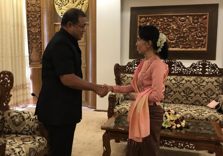 เยี่ยมคาราวะและหารือนางออง ซาน ซูจี3