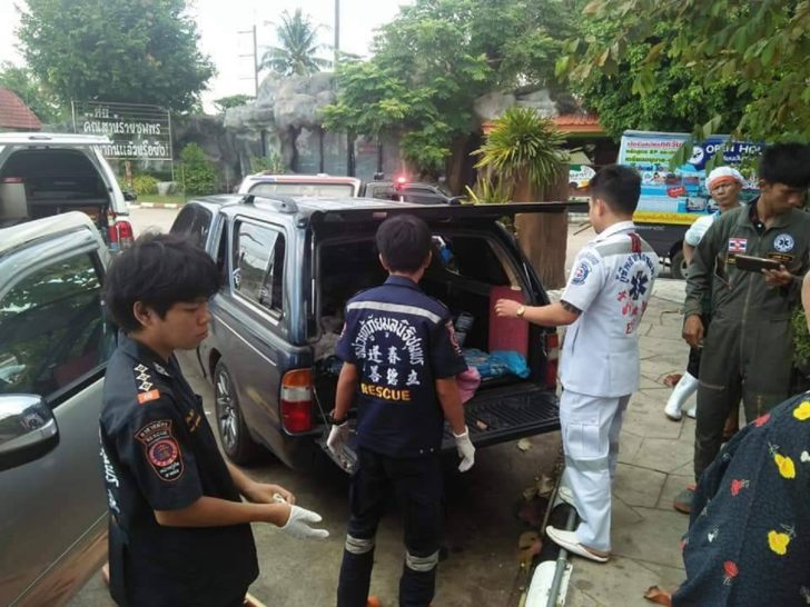 ตายในรถ