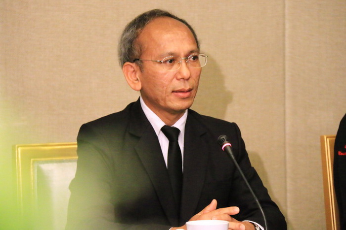 พินิจ
