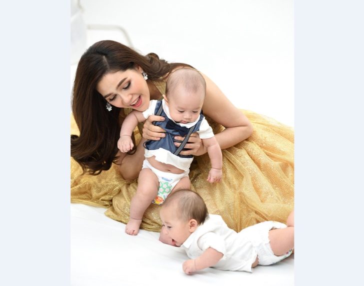baby love-2-chom