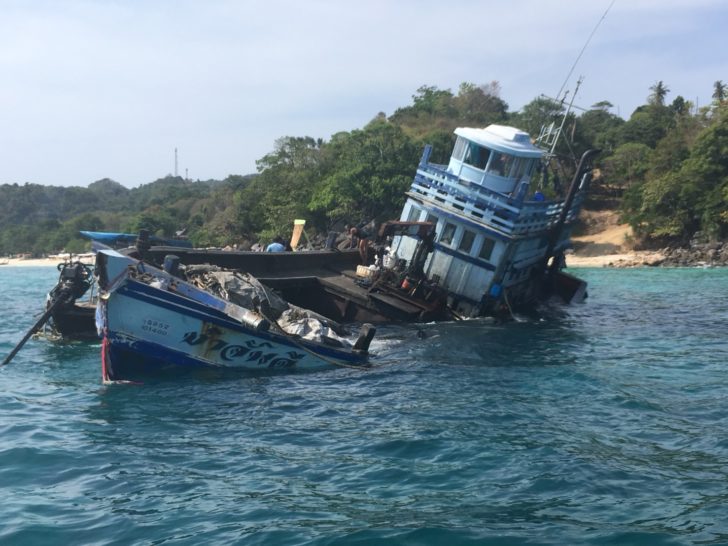 กระบี่กู้เรือขยะ1