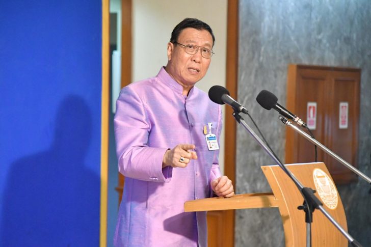 พรเพชร วิชิตชลชัย