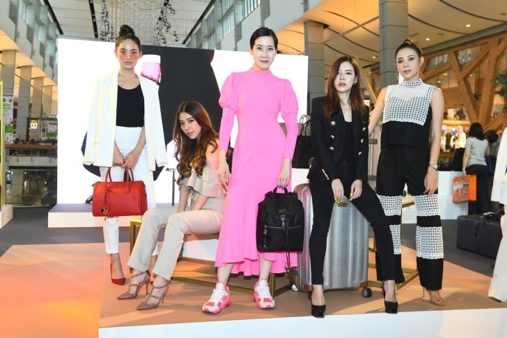 11. เหล่าเซเลบริตี้สาวที่มาร่วมงาน