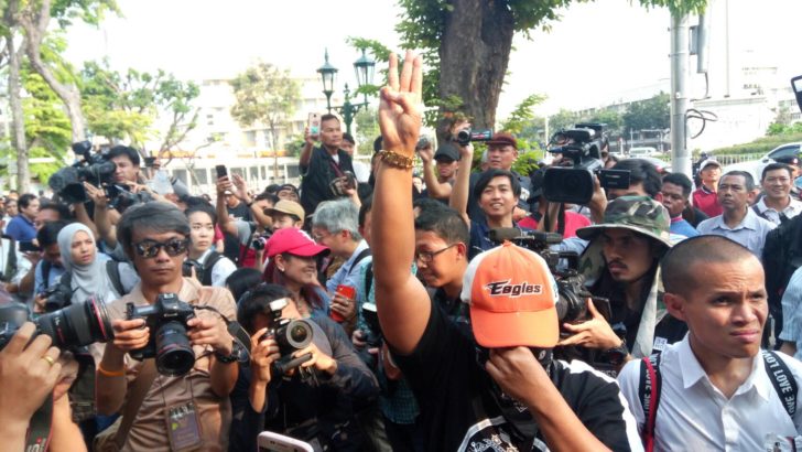 ม๊อปราชดำเนิน05