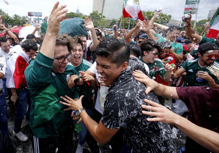 MEXICO-FBL-WC-2018-MEX-GER