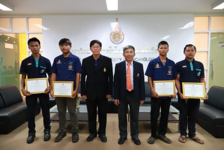 ฮีโร่1