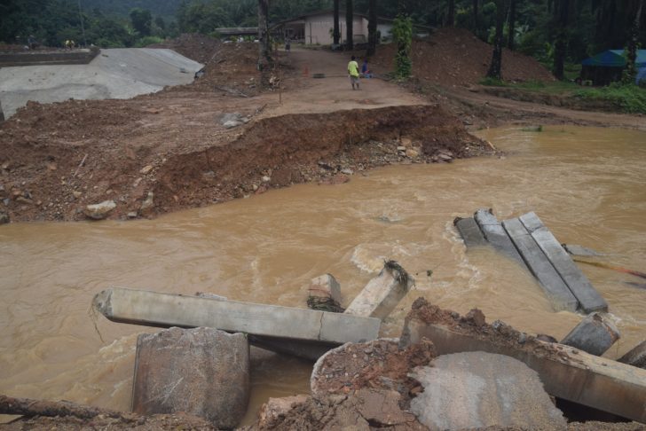สะพานพัง