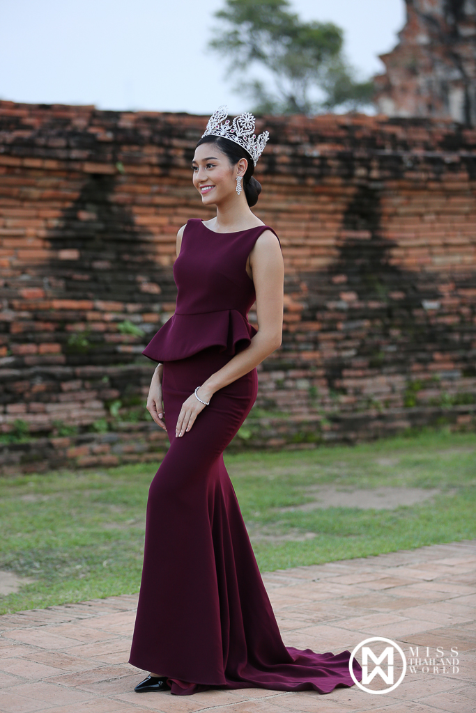 Nicolene Pichapa Limsnukan (THAILAND 2018) - Page 2 Untitled-17-of-23