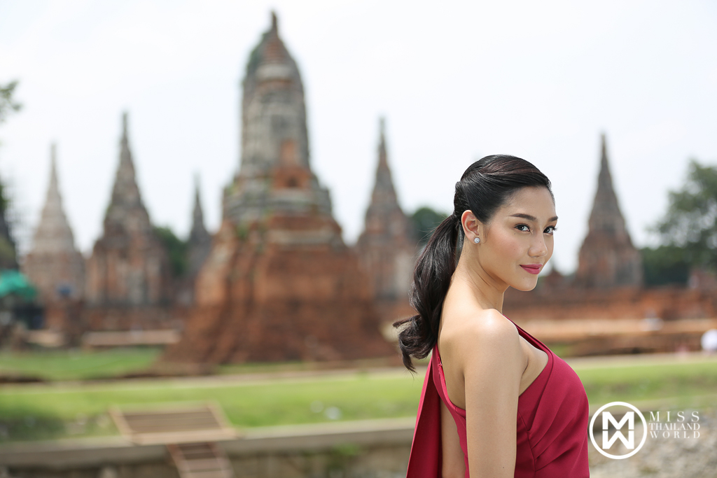 Nicolene Pichapa Limsnukan (THAILAND 2018) - Page 2 Untitled-2-of-23