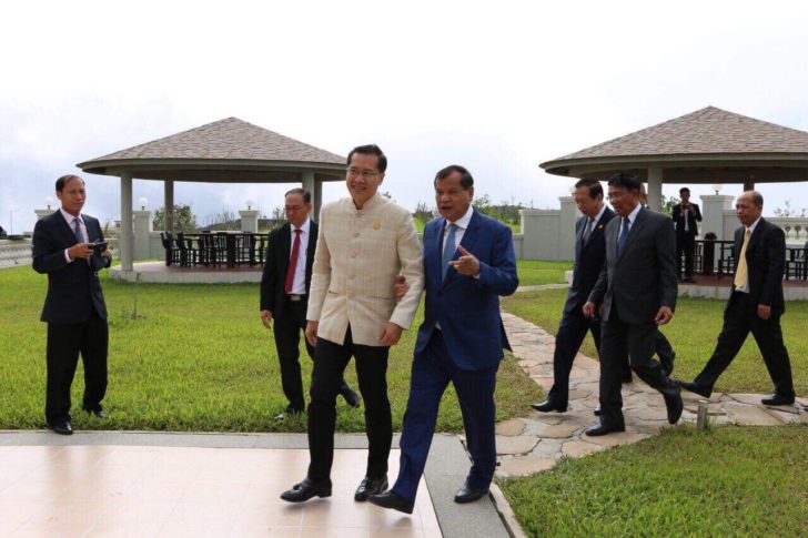 นายวีระศักดิ์ โควสุรัตน์1