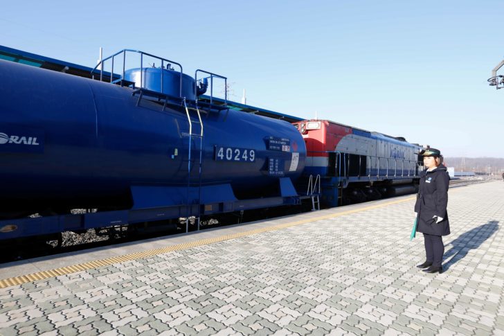 SKOREA-NKOREA-POLITICS-DIPLOMACY-RAIL-TRAINSPORT