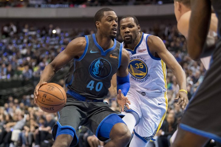 2018-11-18T020049Z_1081082905_NOCID_RTRMADP_3_NBA-GOLDEN-STATE-WARRIORS-AT-DALLAS-MAVERICKS+++