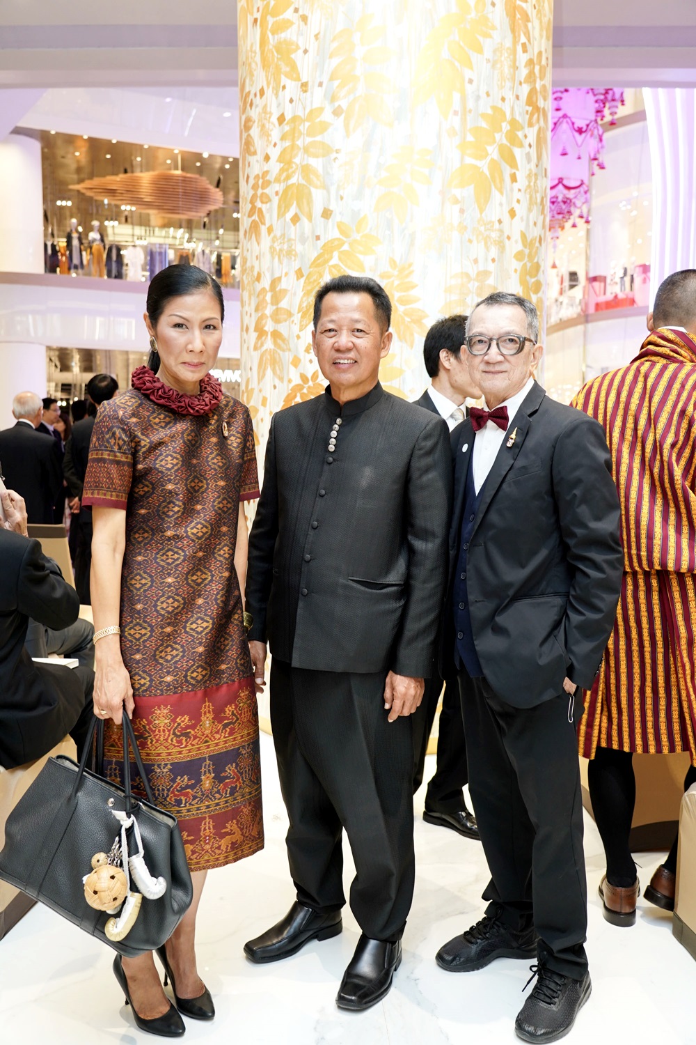 กอบกาญจน์ วัฒนวรางกูร, อ.เฉลิมชัย โฆษิตพิพัฒน์