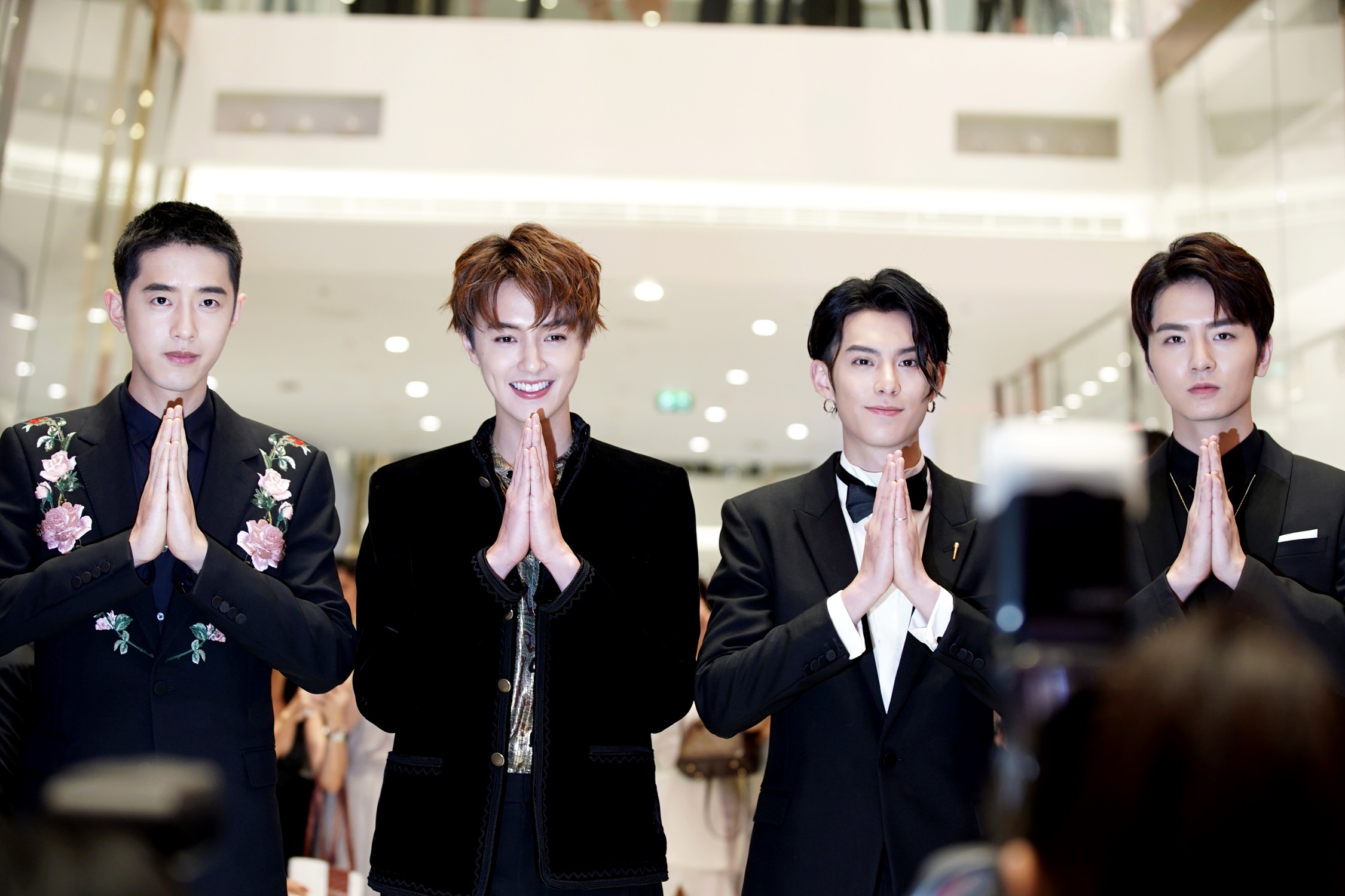 F4 รุ่นใหม่ 