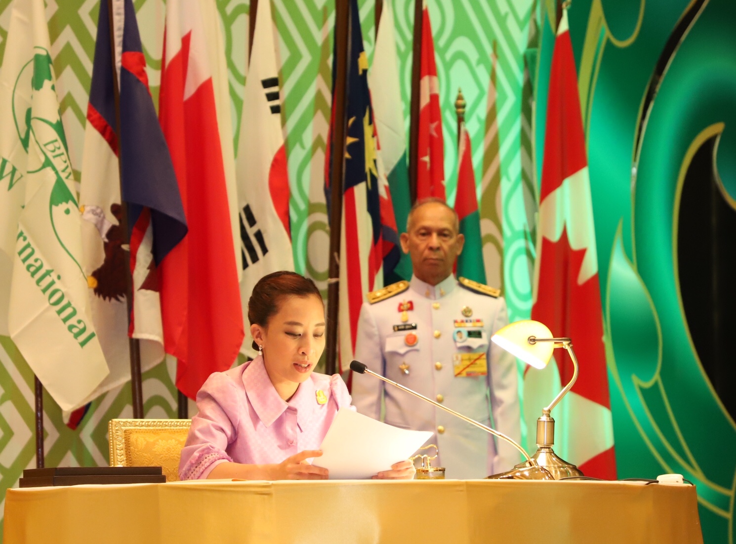 พระดำรัสพระองค์ภา