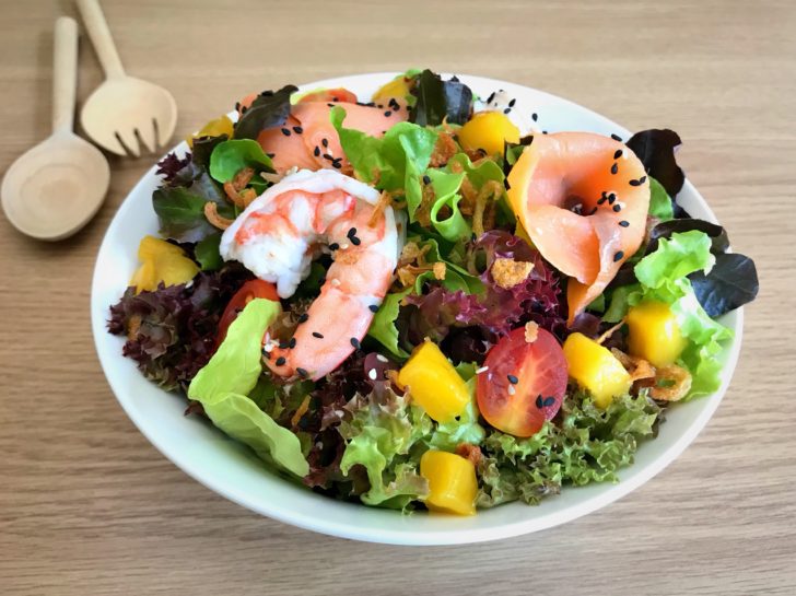fit and firm salad เลือกน้ำสลัด