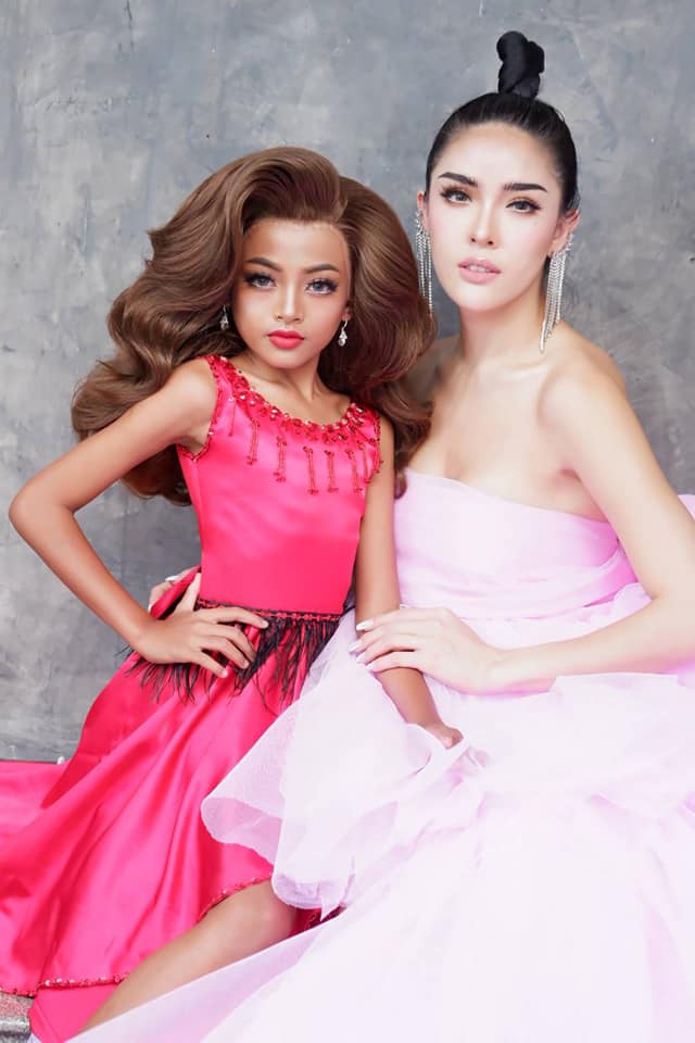 เนสตี้กับไอดอล นัท สะบัดแปรง