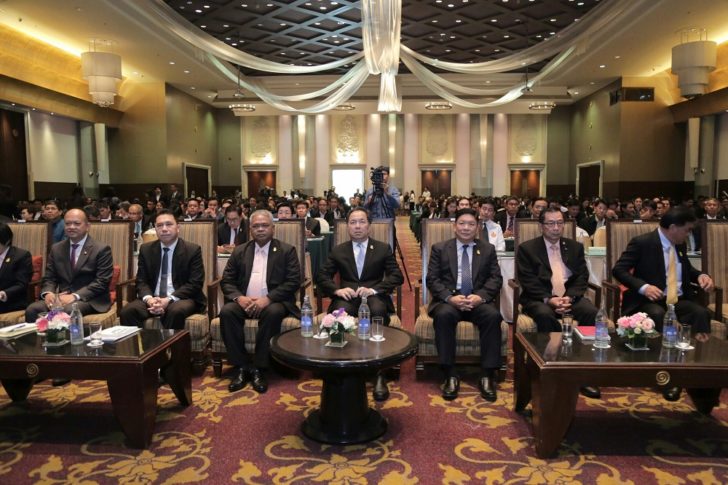 ประชุมปลูกข้าวโพดหลังฤดูทำนา