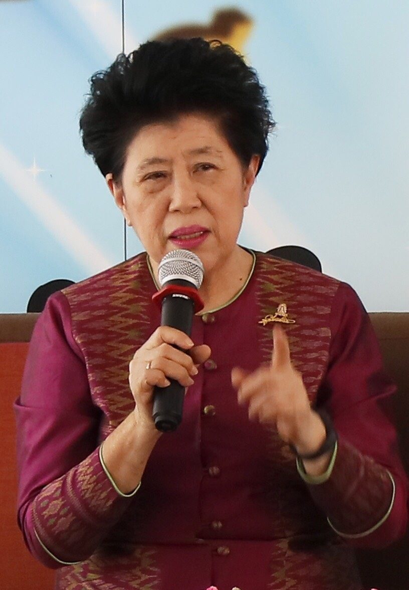 รศ.ลัดดา ภู่เกียรติ ผู้อำนวยการโรงเรียนสาธิตพัฒนา 