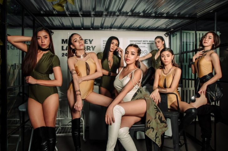 ใบเตย 02BT2019AroundTheWorld