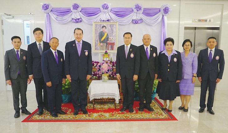 ถวายพระพร