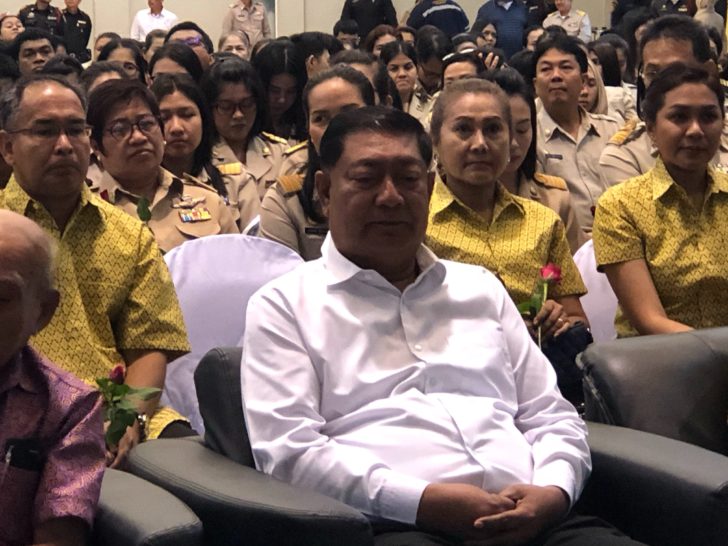 นายกไพรลาออก1