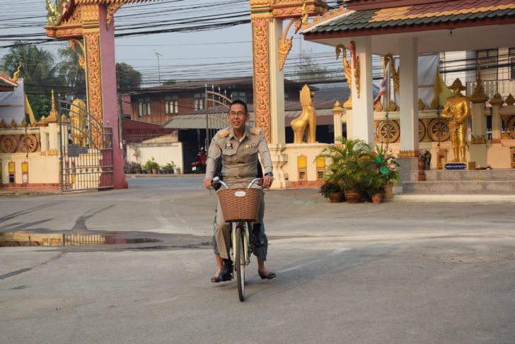 เลย-ผู้ว่าปั่นจักรยานใช้สิทธิ