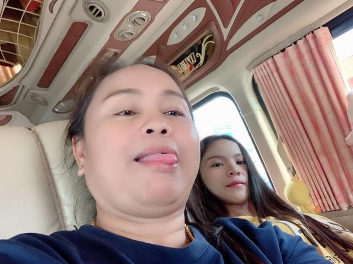 อาม-แม่2