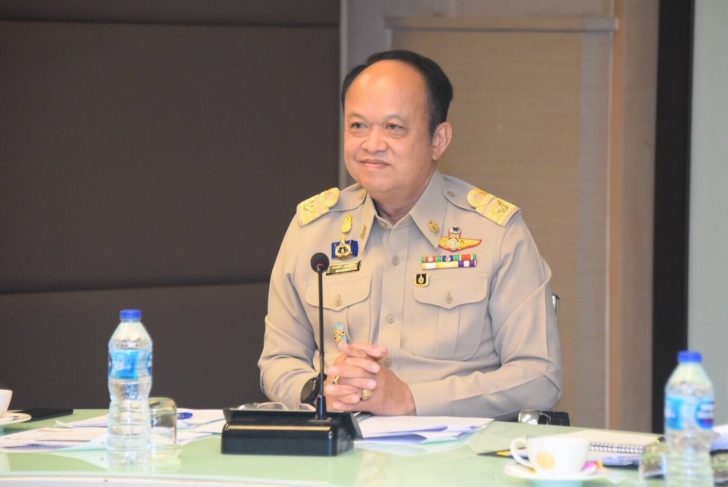 นายทองเปลว