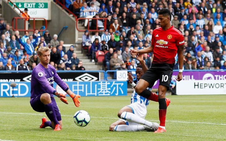 Premier League - Huddersfield Town v Manchester United