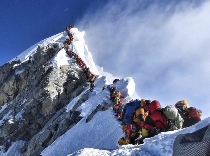 APTOPIX Everest Death