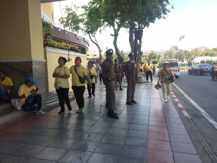 ตำรวจ