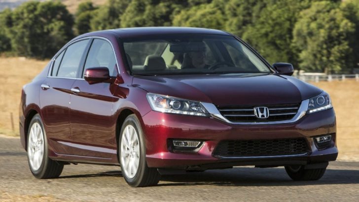 CR-Cars-InlineHero-2015-Honda-Accord-V6-f-2-19
