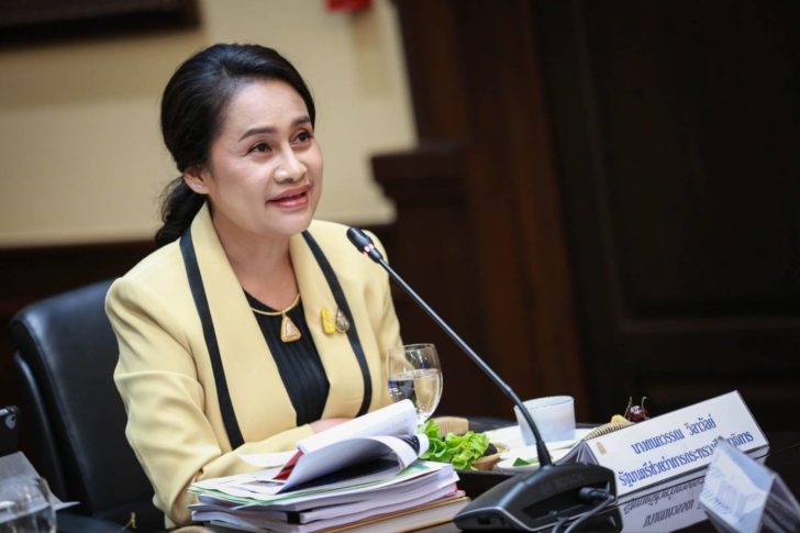 กนกวรรณ