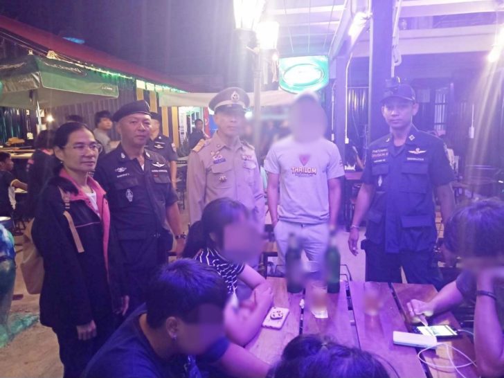 เพชรบูรณ์ รวบ2ร้านเหล้าปล่อยเเด็กต่ำกว่า20เข้าสถานบันเทิง1ใช้ๆ