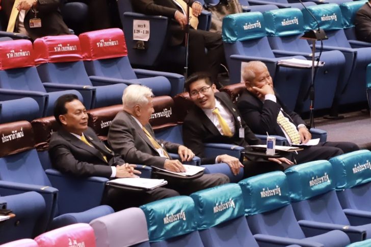 พรรคเล็ก