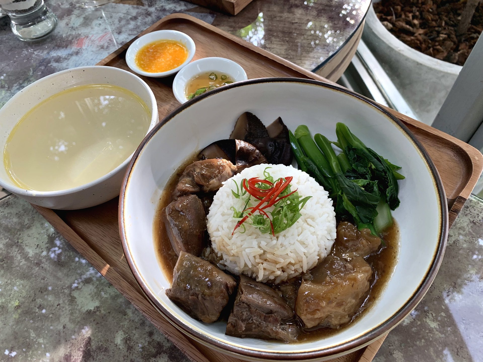 ข้าวเนื้อตุ๋น