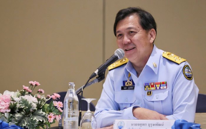จตุพร บุรษพัฒน์