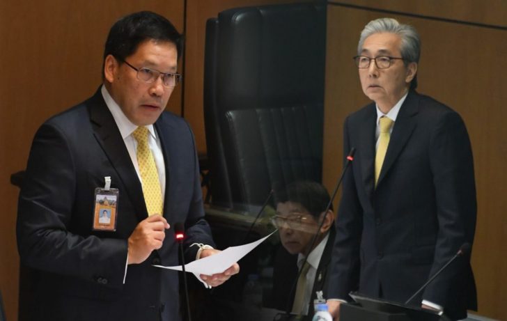 สมคิด-อุตตม