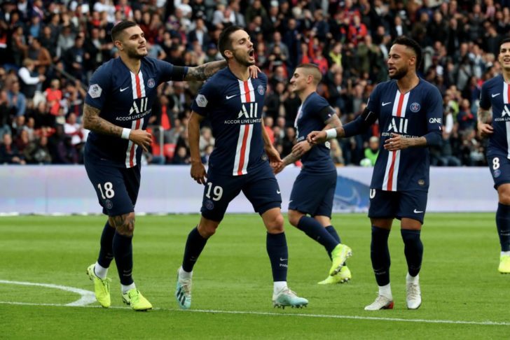 Paris Saint-Germain v Angers SCO - Ligue 1