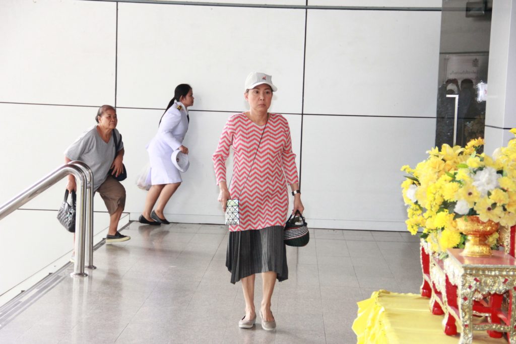 นางคณิตดา กรรณสูตร 