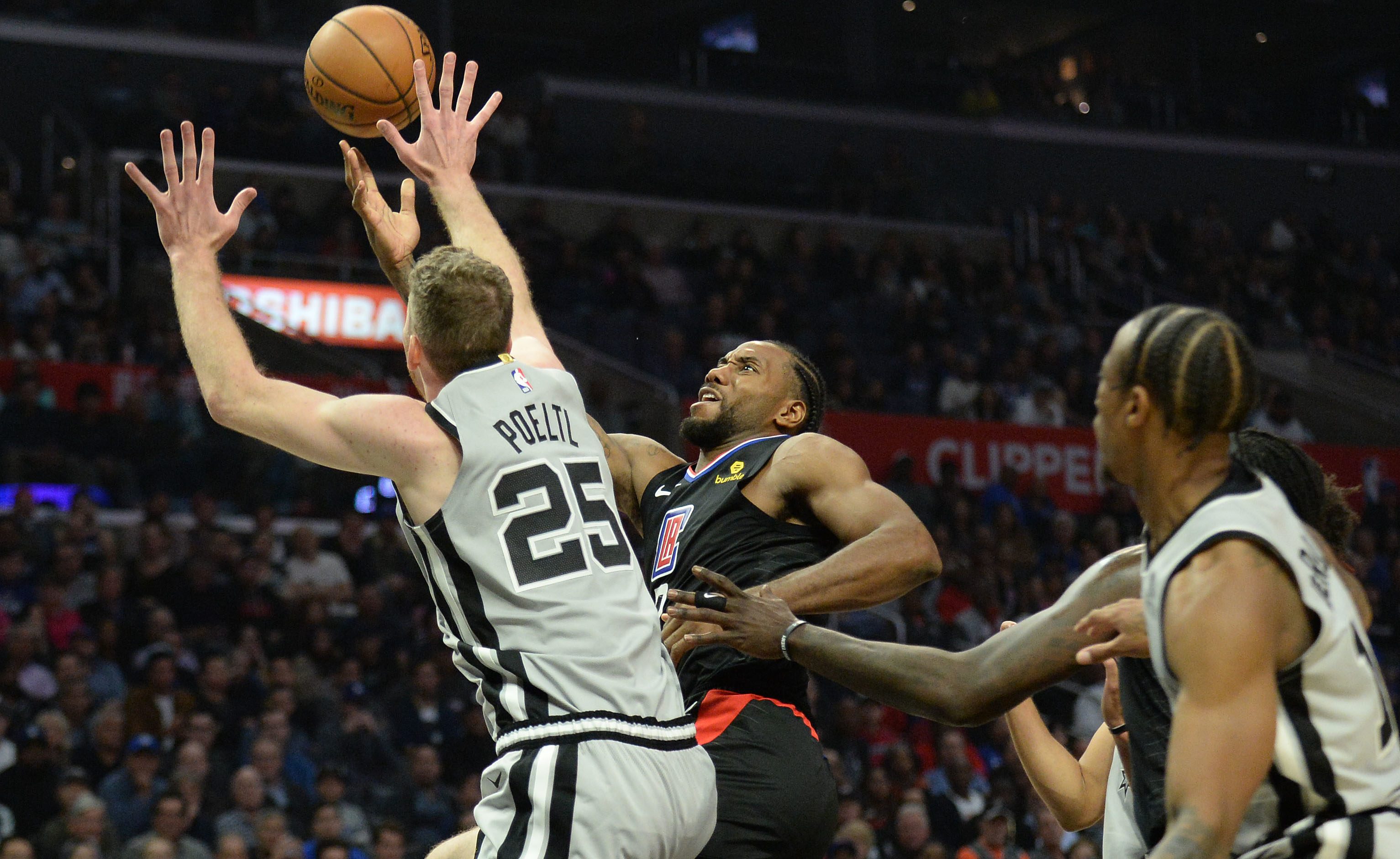 NBA: San Antonio Spurs at Los Angeles Clippers