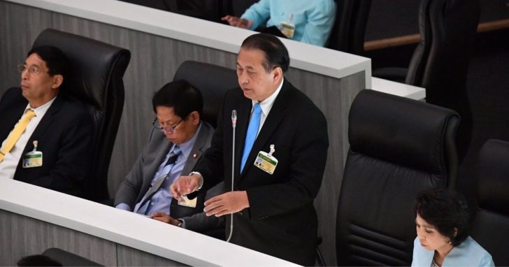 เสรี สุวรรณภานนท์