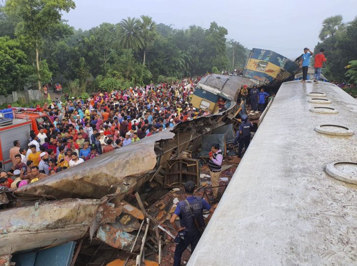 Bangladesh Trains Collide
