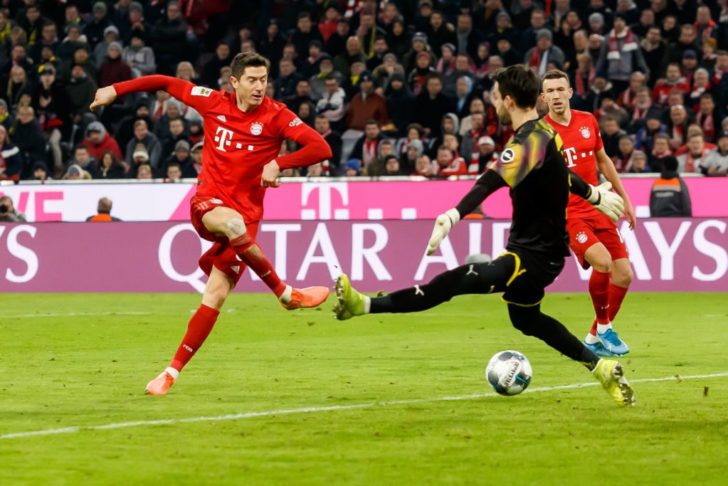FC Bayern Muenchen v Borussia Dortmund - Bundesliga